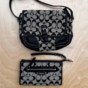 Used Coach Signature C Canvas Crossbody Bag/ Matching Wristlet Wallet Black/Gray
